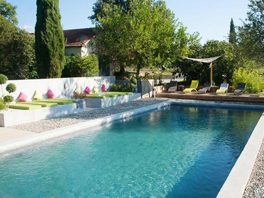 Hotel Domaine La Parpaille Cucuron Esterno foto